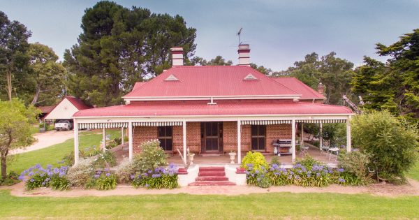 Fantastic old world charm with beautiful gardens all around