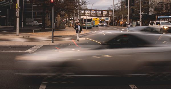 No-go zone for fossil-fuel-powered cars in the works for Canberra