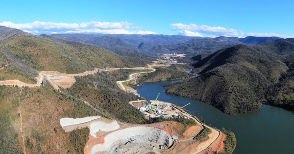 National Parks Association CEO says Snowy 2.0's 'an environmental disaster' for Kosciuszko