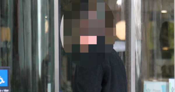 'Slap boxing' drives stepfather into 'Dad mode', chokes two boys