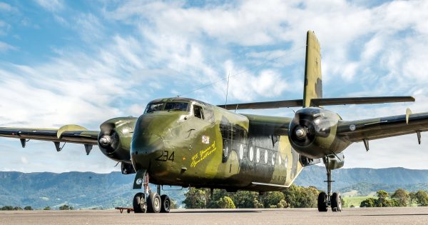 Aircraft and crew that served in Vietnam War to fly salute over historic national service
