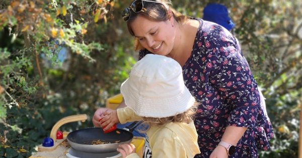 Canberra family day care educator wins industry award for second year running