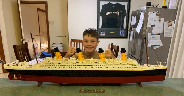 Is this the youngest person in the world to build LEGO's 9090-piece Titanic set?