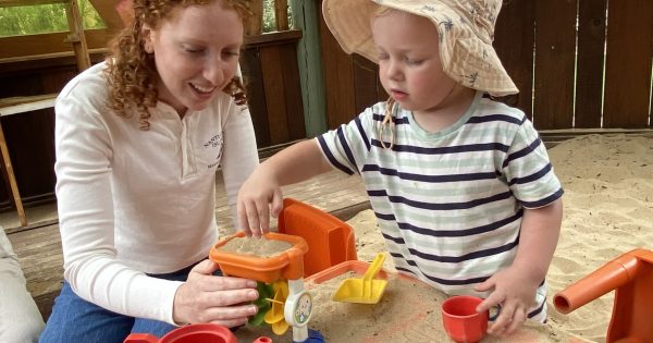 New women's support program aims to remove barriers to early childhood education studies