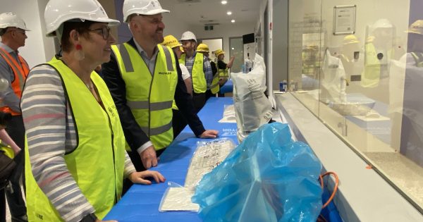ACT Labor opens campaign with pledge to hire 800 healthcare workers