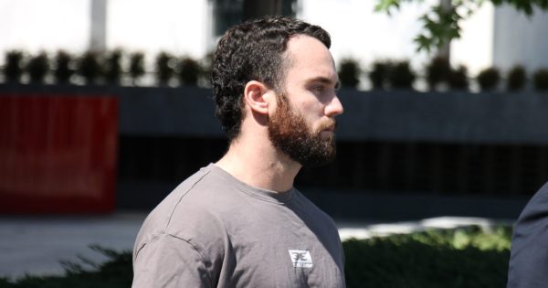 AFP officer's lies about links to criminals, drugs ended illustrious career