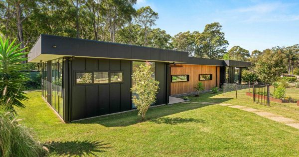 Custom-built home brings the best of luxury living to the South Coast