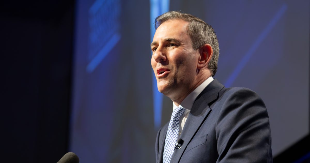 Australians shouldn’t bank on their energy rebates being extended into next year, now that Treasurer Jim Chalmers has warned they…