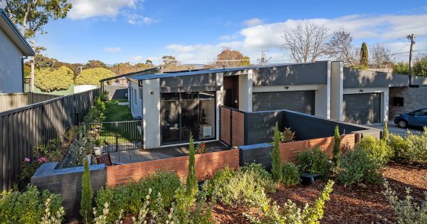 A perfectly placed home on a low maintenance block awaits in Wanniassa