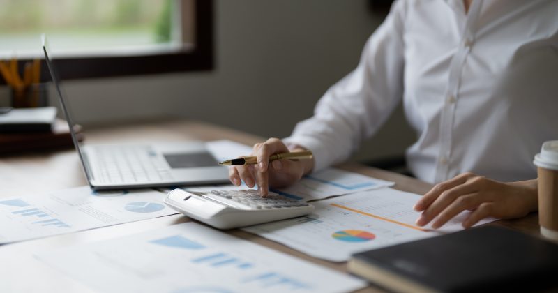 Complaints against financial institutions top 100,000 for the second year in a row