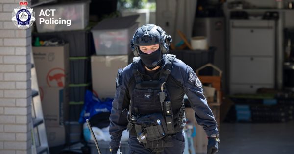 Police respond to possible home-made bomb found in Duffy