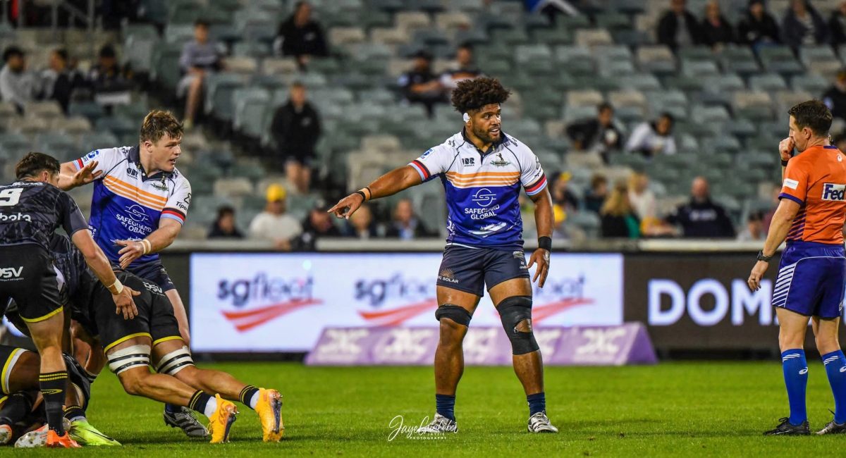 Brumbies backrower Rob Valetini in action against the Hurricanes at GIO Stadium. Photo: Jayzie Photography.