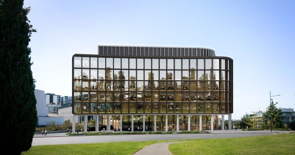 Capital signs top law firm for new city office building, readies for law courts car park project