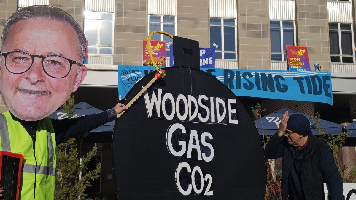 Protestors Department of the Environment 