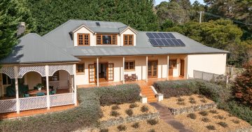 Discover old-world elegance right on the river in historic Berrima village