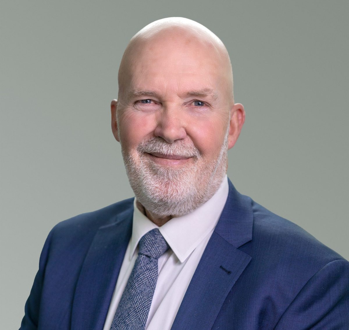 headshot of Adam Nettheim