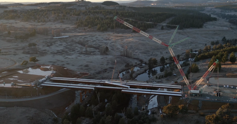 WATCH: Final steel girder put in place for Molonglo River Bridge