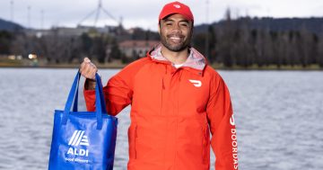 It's what you've been waiting for: ALDI trials new home delivery service in Canberra