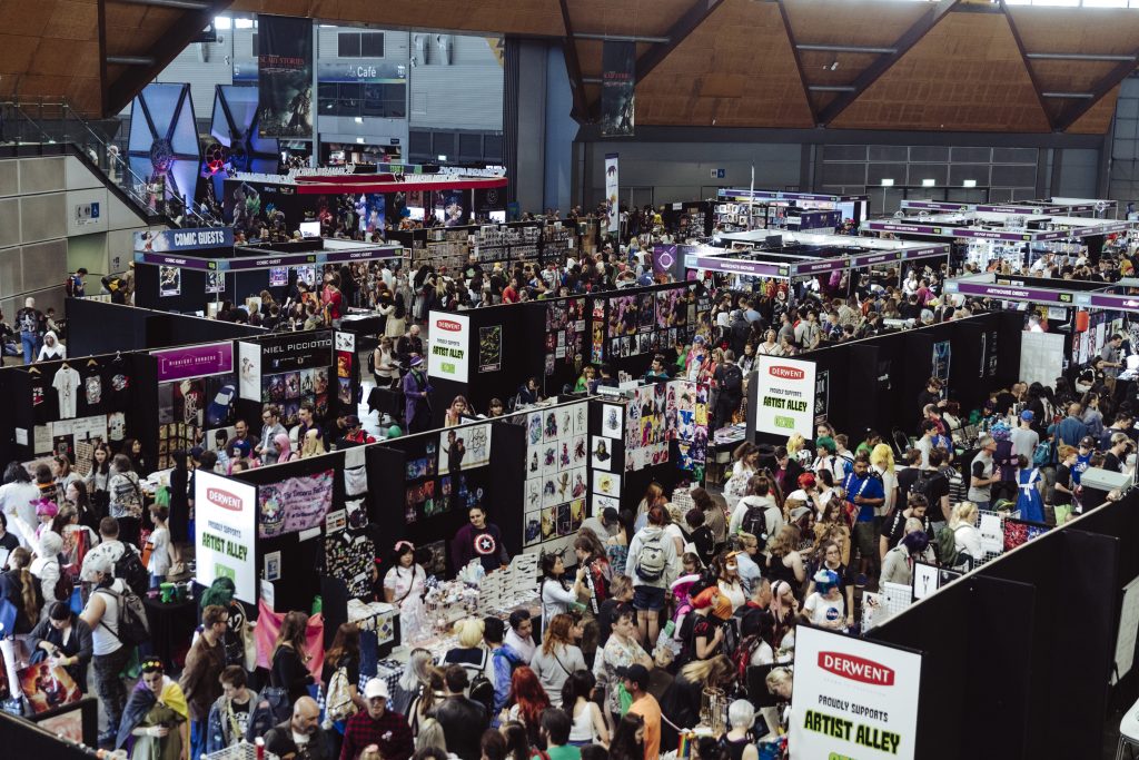 oz comic con