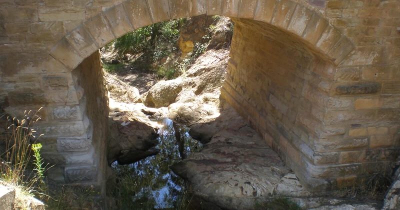 WATCH: Before the Hume Highway, there was the 'Great South Road' - and some of it's still left