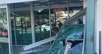 Ram-raiders smash Kippax shop, attempt to steal ATM