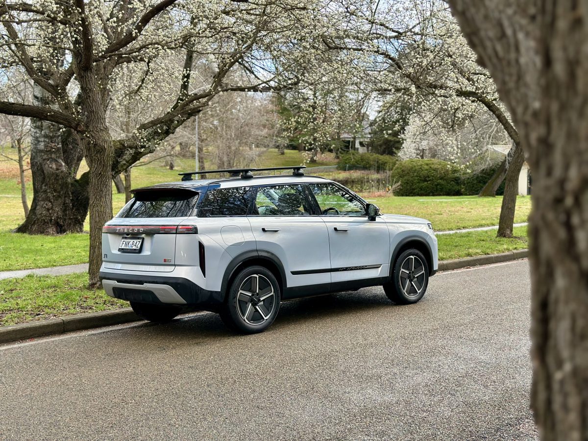 2025 Jaecoo J7 SHS