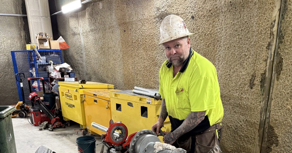 ‘Getting out there’ to study with tradies decades younger is well worth it, says Jason | Region Canberra