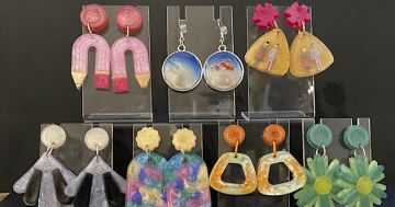 Festive Resin Earrings & Pendant Workshop - Christmas Edition