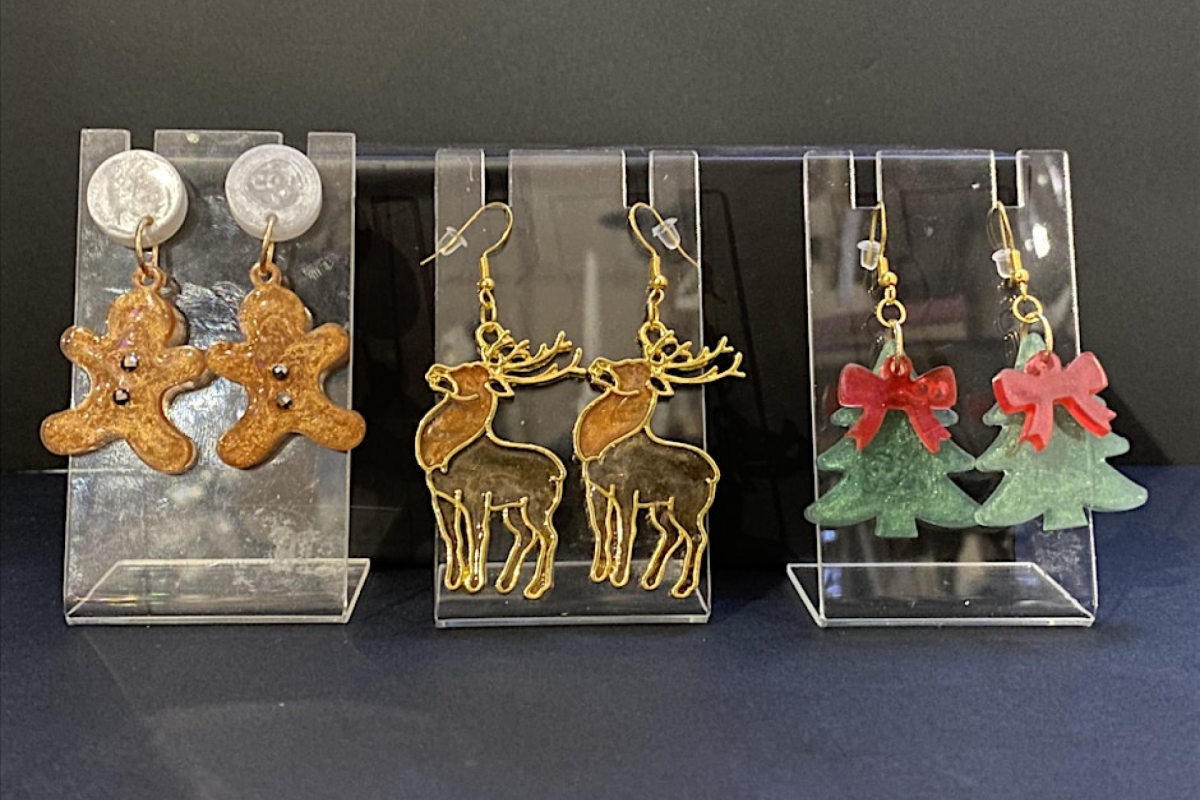 christmas earrings