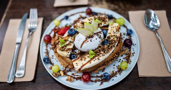 Visiting the new eighty/twenty in Gungahlin, I found the dessert of the year!