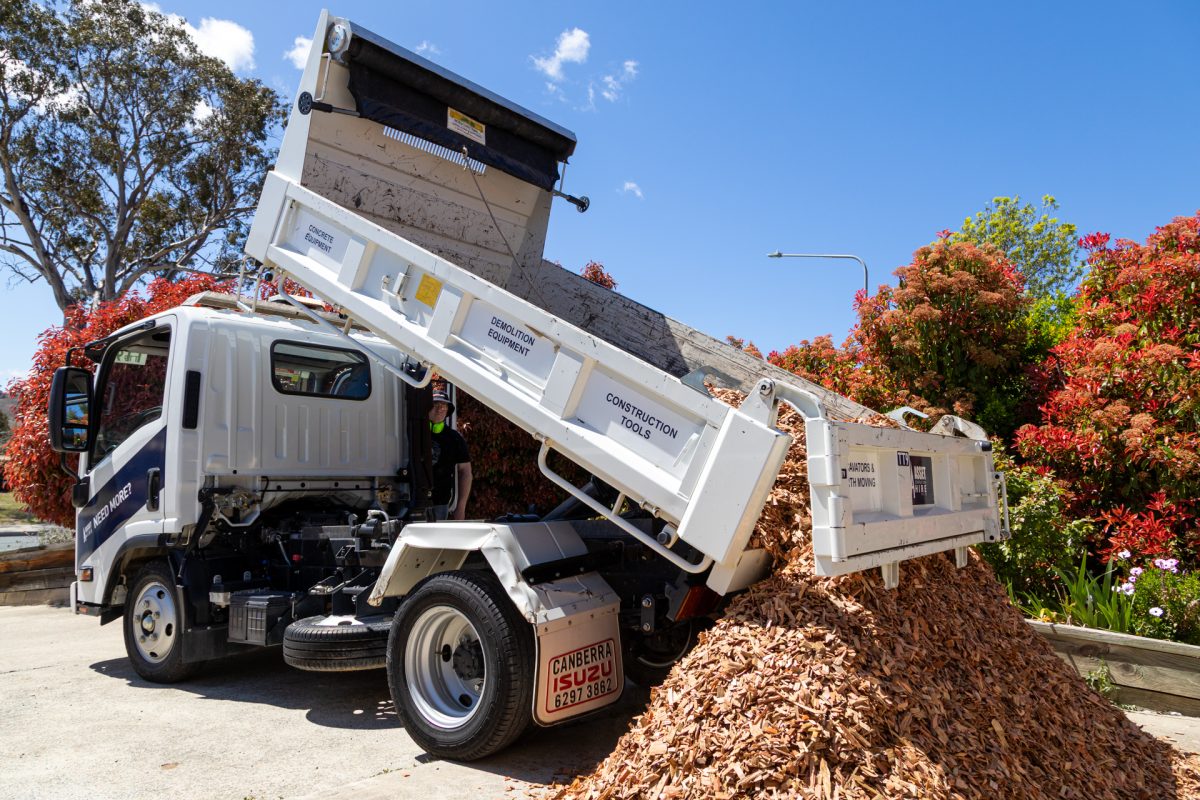 bark being poured from a tipper