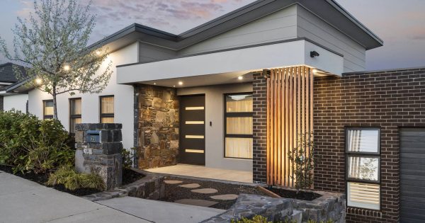 Rising market boosts number of Canberra's million dollar suburbs