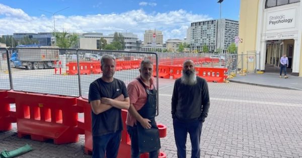 Barr under fire as carpark woes continue for city businesses