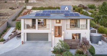 Conder home lays claim to suburb's best view ... and Canberra's best known cubby house