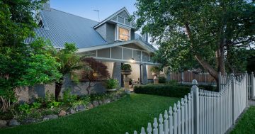 Discover an 1890s manor in impeccable condition, right in the heart of Goulburn