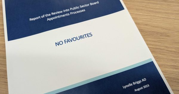 Jobs-for-mates report slams 'shameless' appointments that 'bring governments into disrepute'