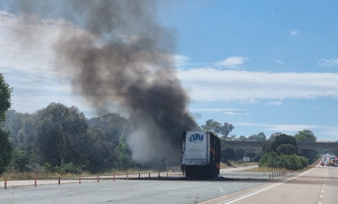 Truck fire north of Yass