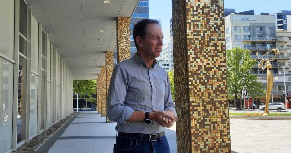 Rattenbury apologises to party members but leaves door open to deal with Libs