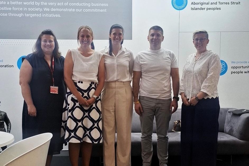 A Canberra-based medical company has transformed the lives of nearly 60 Ukrainian soldiers and civilians who lost limbs in the…