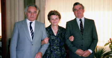 Irma Palasics' husband filmed describing how he found her dead after home invasion