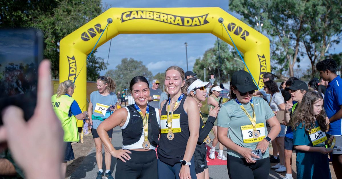 How a rivalry between Sydney and Melbourne gave us a public holiday